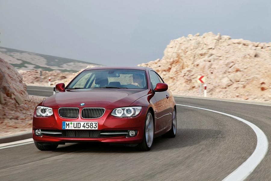  BMW 335i 2011 года  (фото 37 из 37)